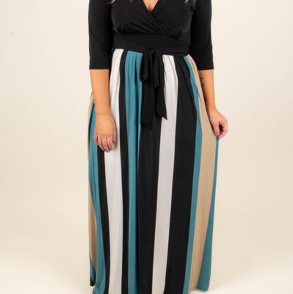 Dresses & Skirts - Beautiful Black and Striped Maxi